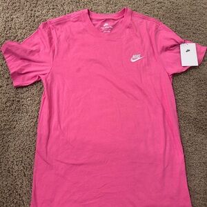 Nike Men's Vibrant Pink Short Sleeve Tee